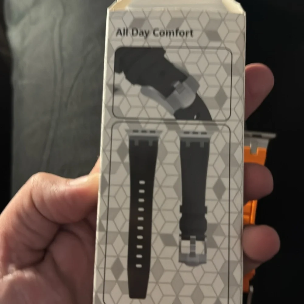 Apple Smartwatch Band - Black and Silver